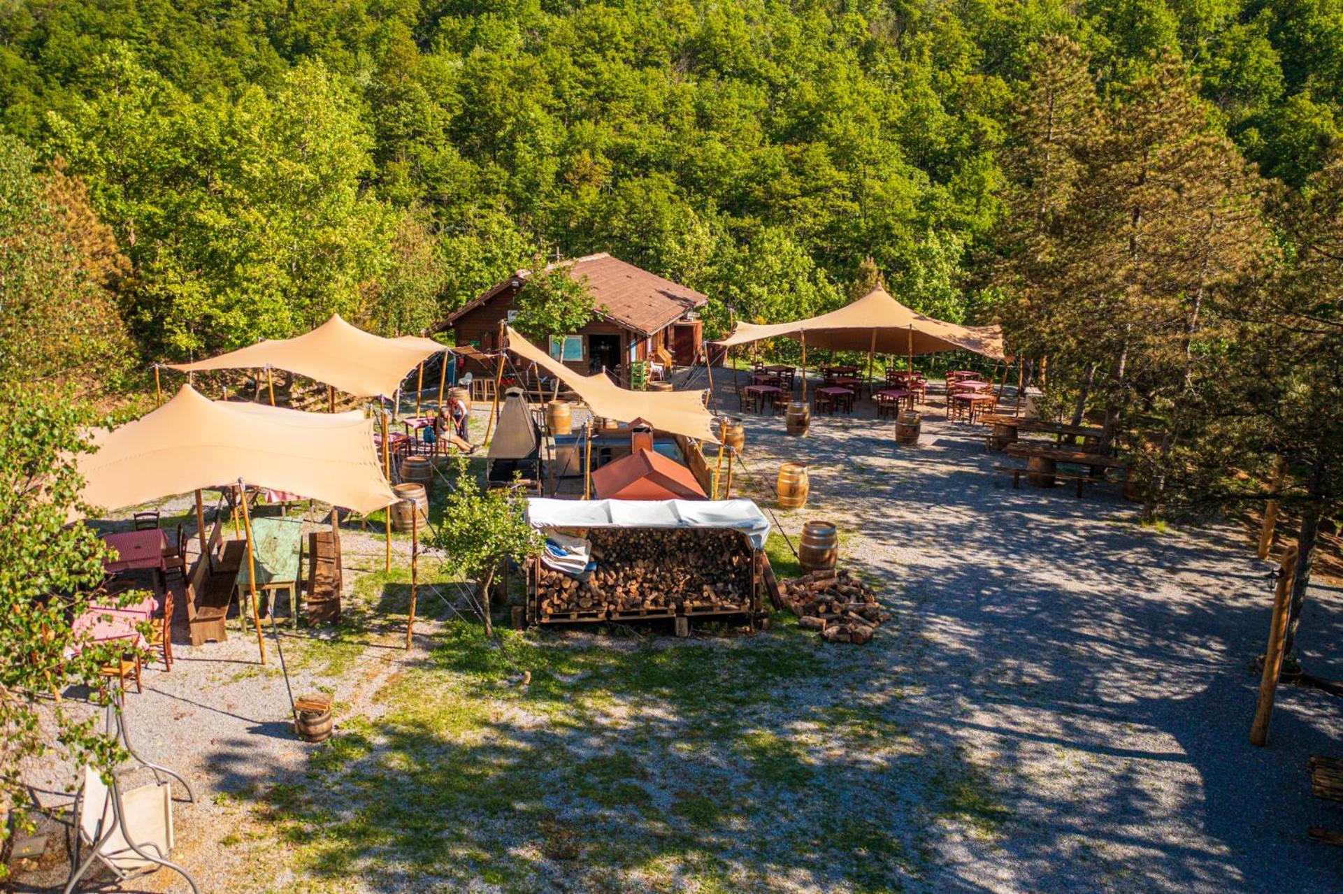 Rifugio Nido Del Biancone Hostel Bosio ภายนอก รูปภาพ